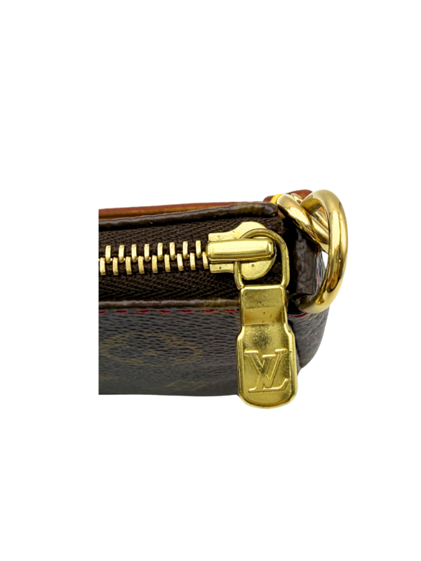 LV POCHETTE ACCESSOIRES CHERRY - Image 12