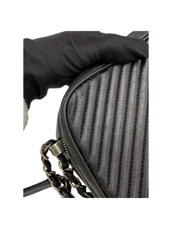 CHANEL CAMERA BAG - Image 4