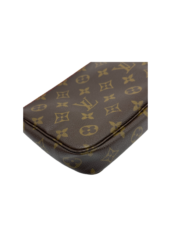 LV POCHETTE ACCESSOIRES CHERRY - Image 6