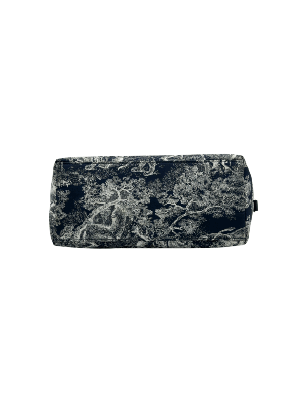 DIOR MEDIUM DIORTRAVEL NOMAD POUCH - Image 10