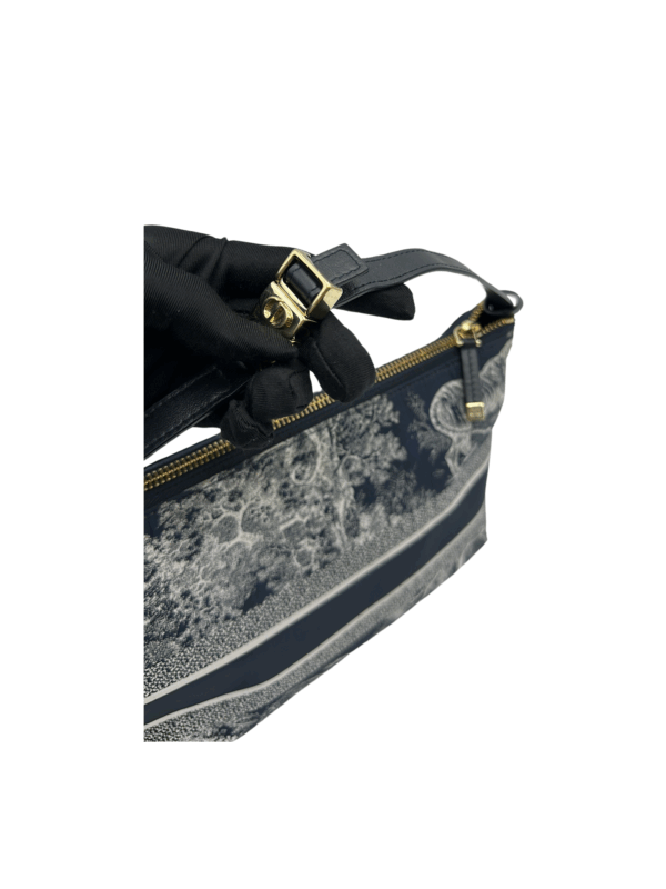 DIOR MEDIUM DIORTRAVEL NOMAD POUCH - Image 14