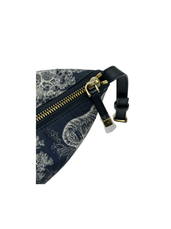 DIOR MEDIUM DIORTRAVEL NOMAD POUCH - Image 12