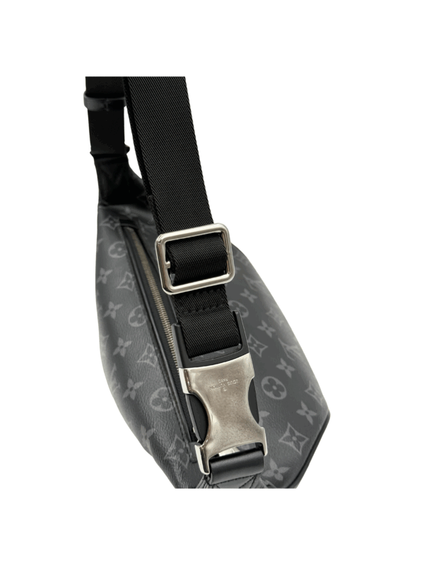 LV DISCOVERY BUM BAG PM - Image 16