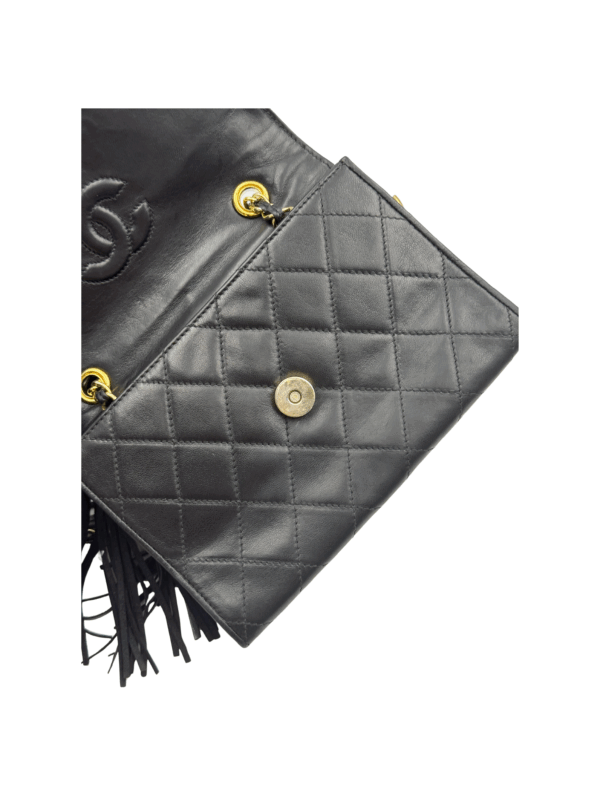CHANEL VINTAGE FLAP BAG WITH TASSEL - Image 17