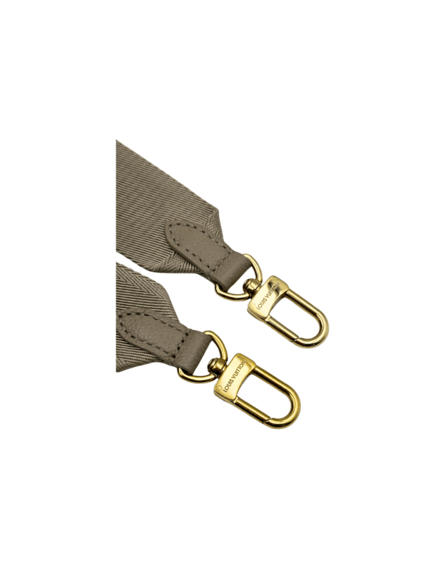 LV PAPILLON BB - Image 32