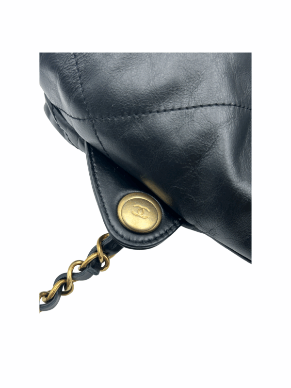 CHANEL 22 BACKPACK - Image 11
