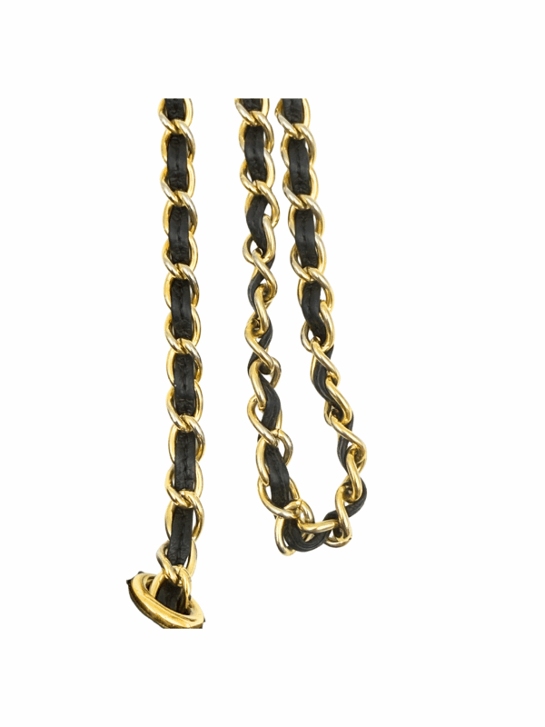 CHANEL VINTAGE FLAP BAG WITH TASSEL - Image 21