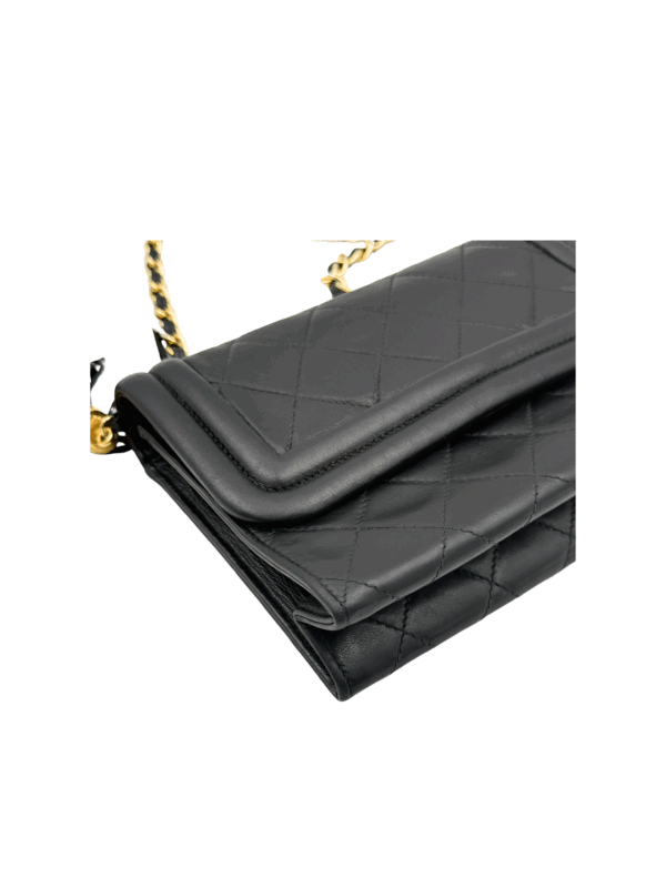 CHANEL VINTAGE FLAP BAG WITH TASSEL - Image 4