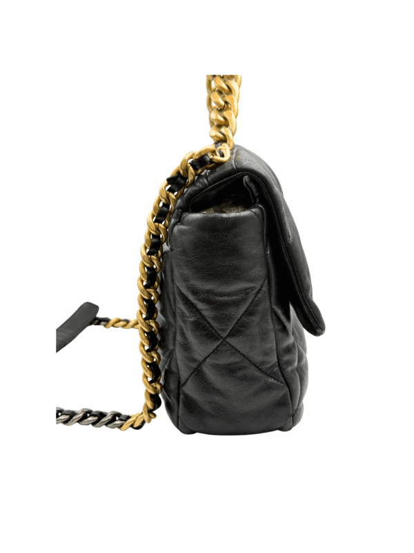 CHANEL 19 HANDBAG MEDIUM - Image 9