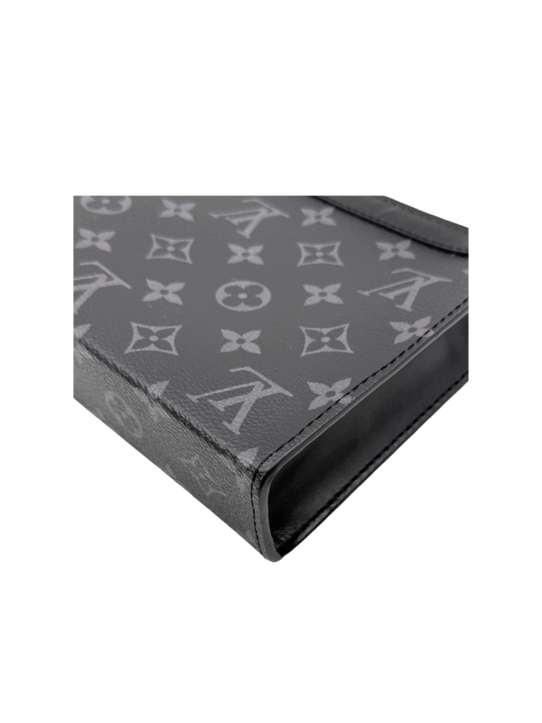 LV GASTON WEARABLE WALLET - Image 8