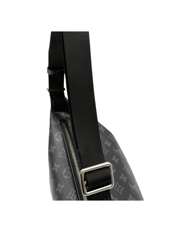 LV DISCOVERY BUM BAG PM - Image 15
