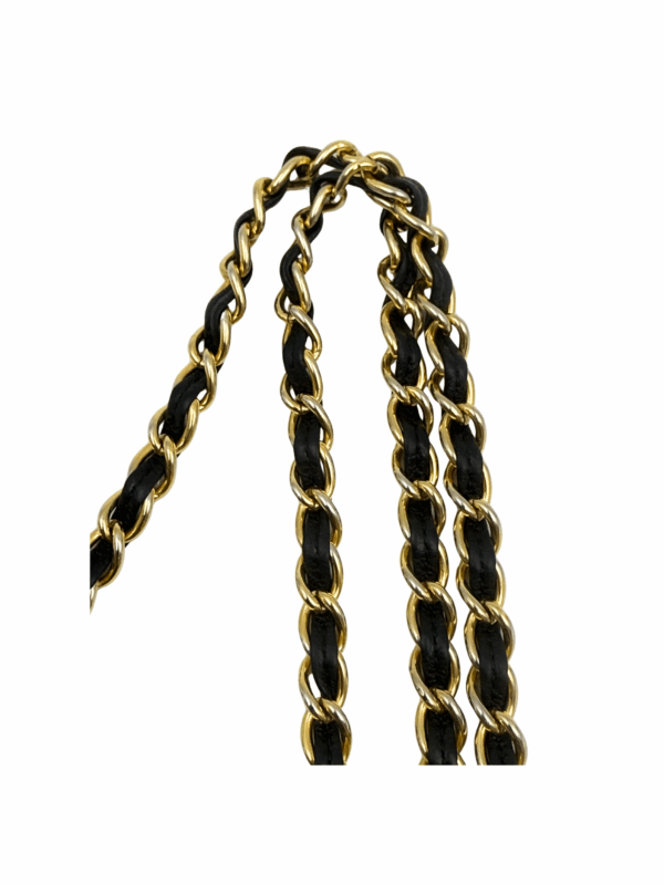 CHANEL VINTAGE FLAP BAG WITH TASSEL - Image 20