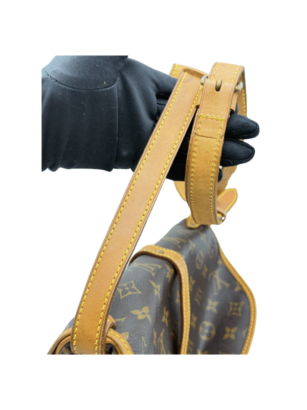LV SAUMUR PM MONOGRAM - Image 23
