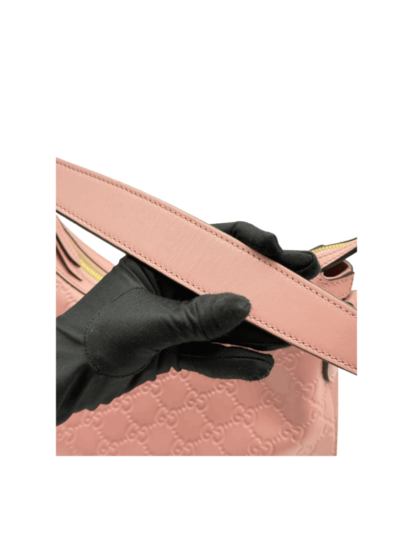 GUCCI GG SUPREME PINK TOTE - Image 14