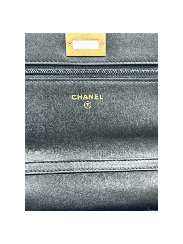 CHANEL 2.55 WOC - Image 20