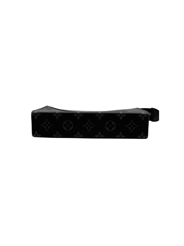 LV GASTON WEARABLE WALLET - Image 12