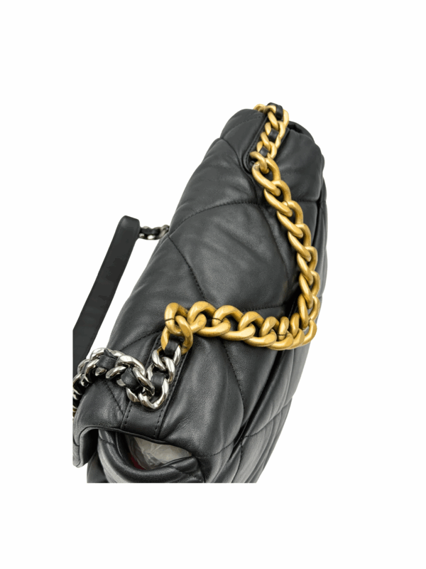 CHANEL 19 HANDBAG MEDIUM - Image 13