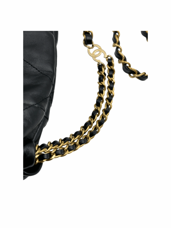 CHANEL 22 BACKPACK - Image 21