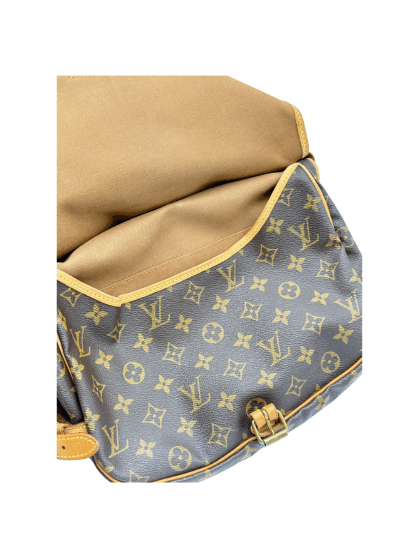 LV SAUMUR PM MONOGRAM - Image 19