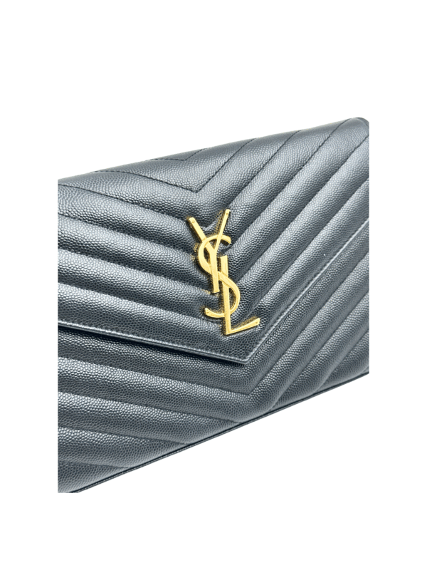 YSL CLASSIC CASSANDRE CHAIN WALLET IN GRAIN DE POUDRE - Image 16