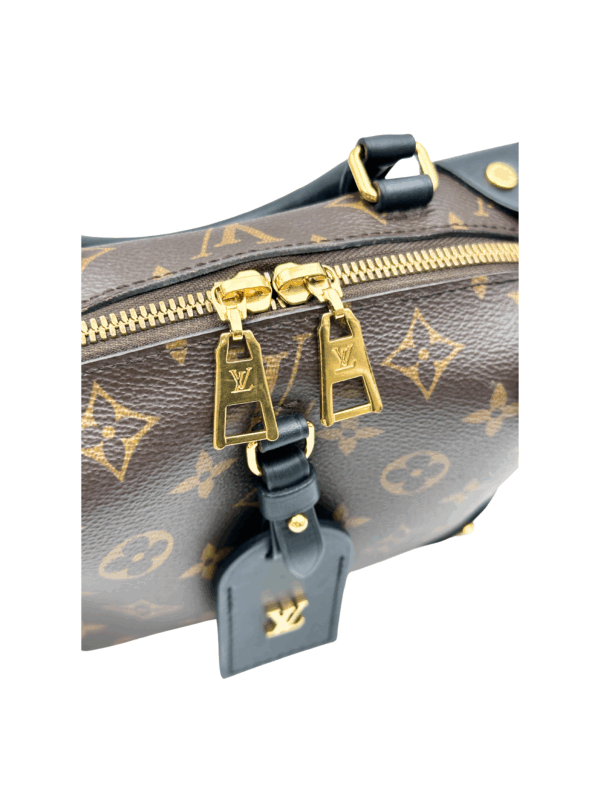 LV PETITE MALLE SOUPLE MONOGRAM - Image 9