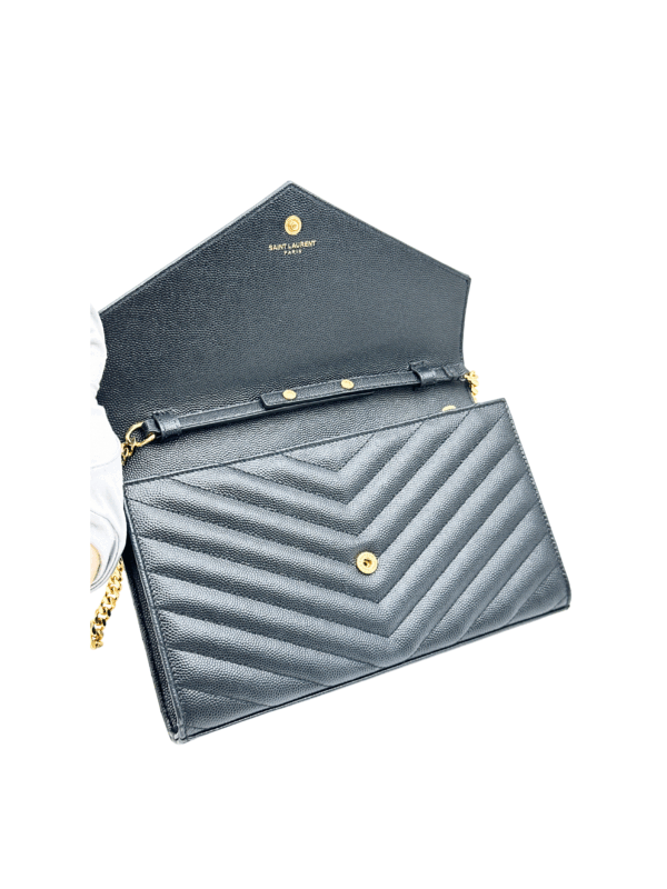 YSL CLASSIC CASSANDRE CHAIN WALLET IN GRAIN DE POUDRE - Image 13