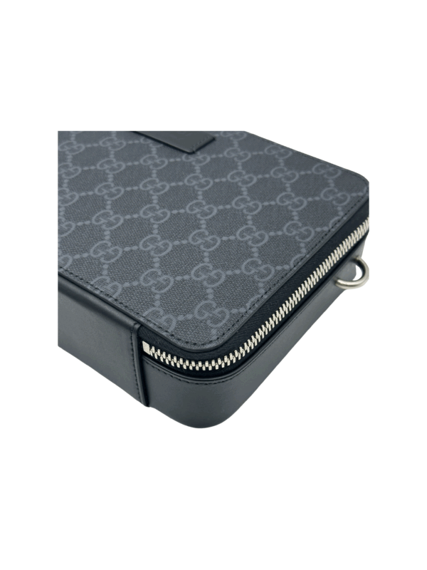 GUCCI GG SUPREME SMALL CAMERA BAG - Image 8