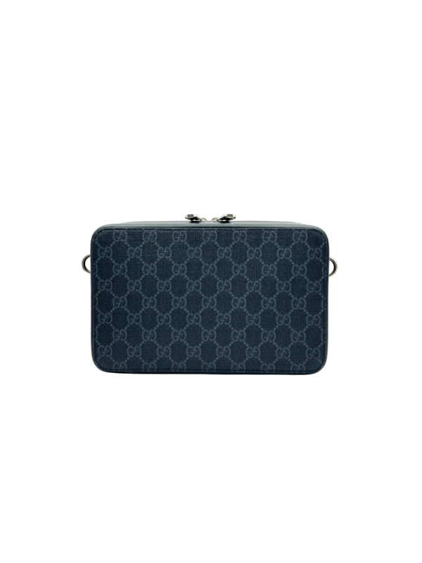 GUCCI GG SUPREME SMALL CAMERA BAG - Image 4