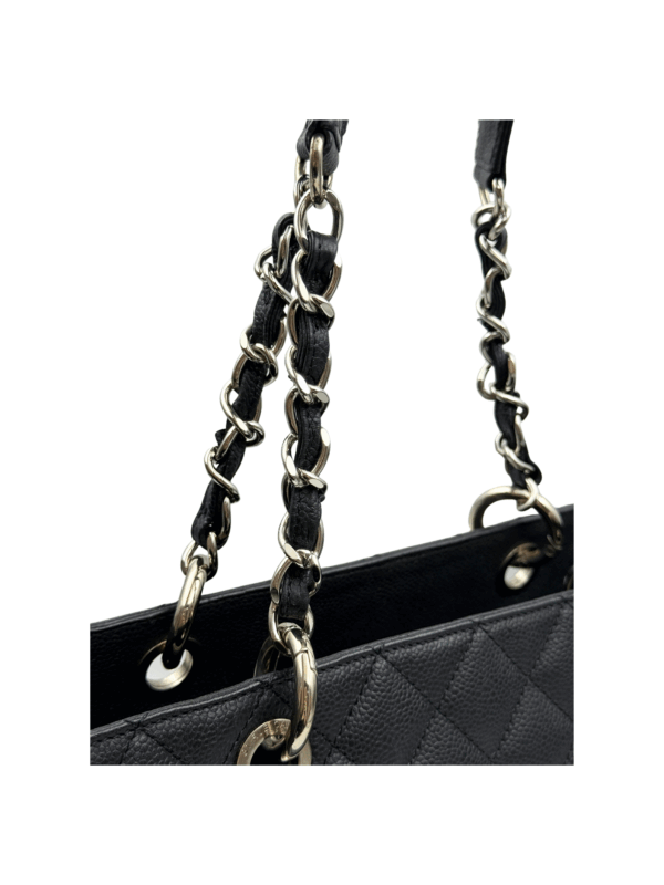 CHANEL GST SHW - Image 22