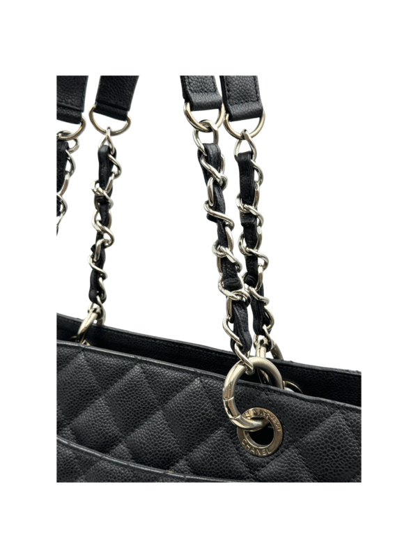 CHANEL GST SHW - Image 21