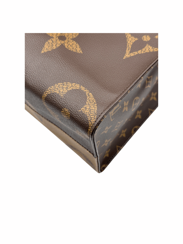 LV ON THE GO MM MONOGRAM - Image 9
