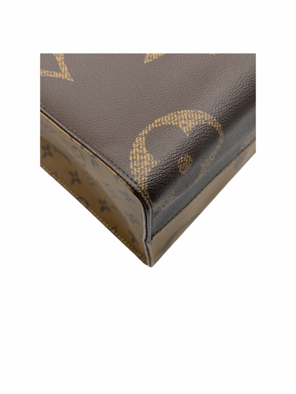 LV ON THE GO MM MONOGRAM - Image 8