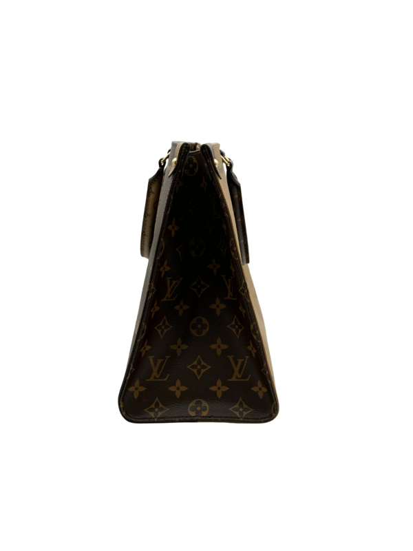 LV ON THE GO MM MONOGRAM - Image 6