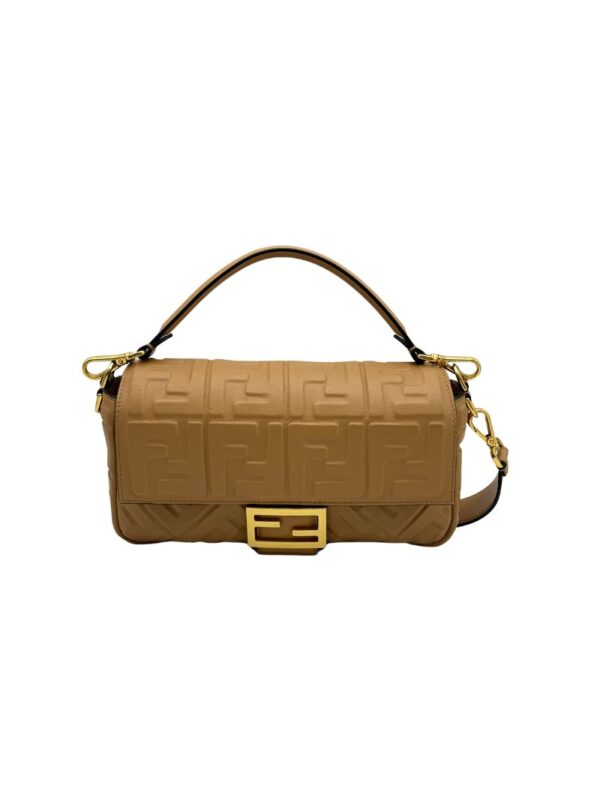 FENDI BAGUETTE MEDIUM