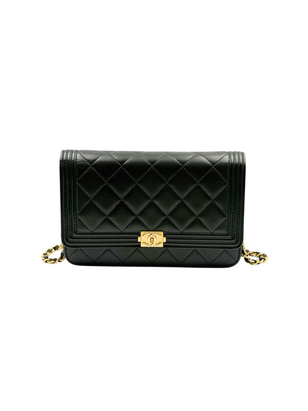 CHANEL BOY WOC