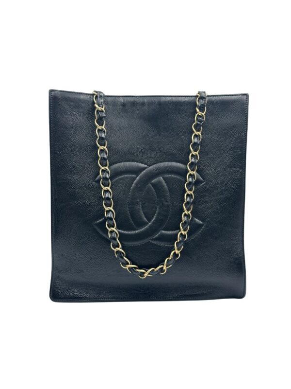 CHANEL TOTE