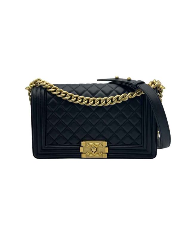 CHANEL BOY MEDIUM